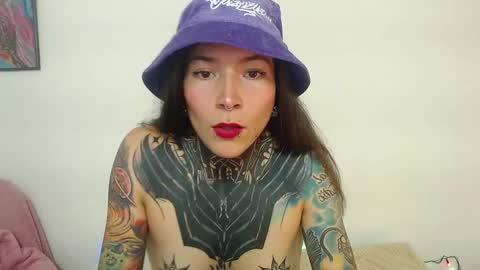 Carla online show from 01.08.25
