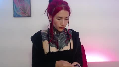 Carla online show from 02.08.25