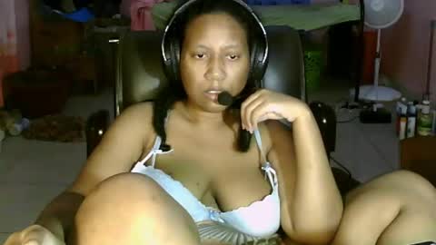 Eirondra Valeen online show from 03.16.26