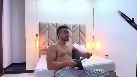 Eithan Connor online show from 03.10.25