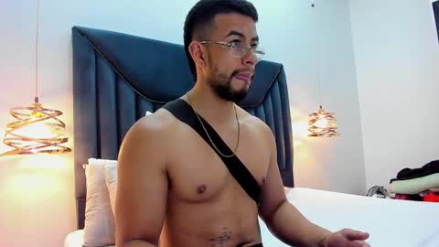 Eithan Connor online show from 03.11.25