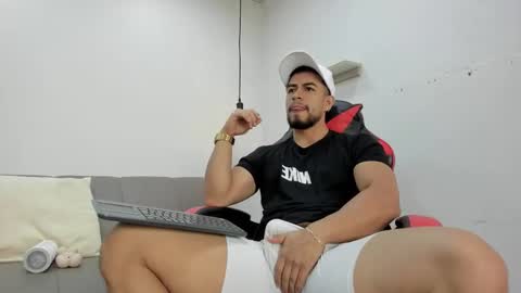 Eithan Connor online show from 10.27.25