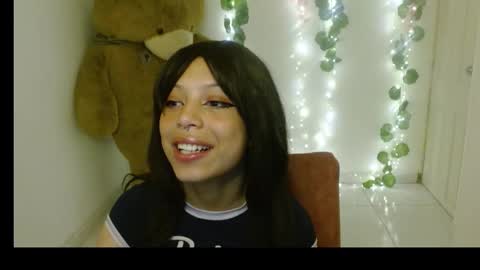 Snapshot of eiviiy1609 chatting on 09.27.25 eiviiy1609 online show from 09.27.25