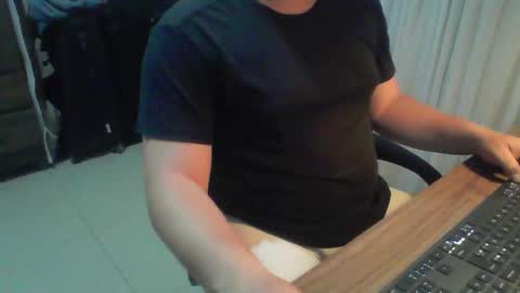 Juan Pablo M online show from 02.14.25