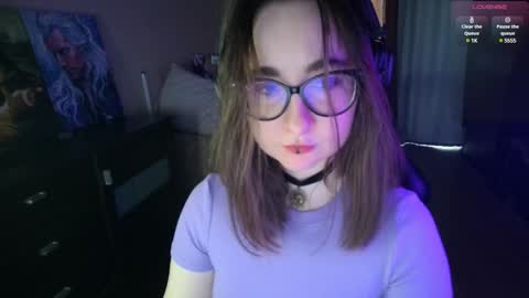 Snapshot of el_sweety chatting on 12.03.24 If you like it when I meow give me a thumbs up online show from 12.03.24