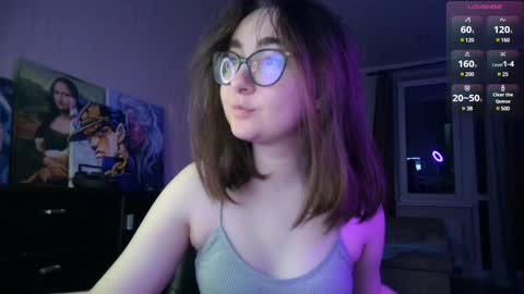 Snapshot of el_sweety chatting on 12.18.24 If you like it when I meow give me a thumbs up online show from 12.18.24