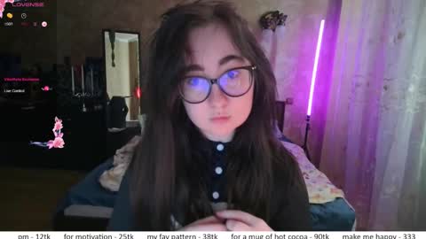 If you like it when I meow give me a thumbs up online show from 12.19.25