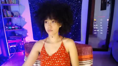 Ela  Help me reach 100 thumbs up online show from 05.19.26
