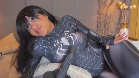   online show from 12.12.24