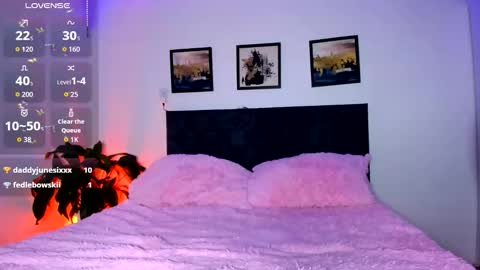 Snapshot of elaia_franc chatting on 10.14.25 Elaia franco online show from 10.14.25