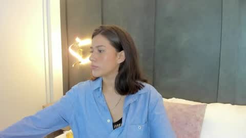 E L A I A online show from 08.07.26