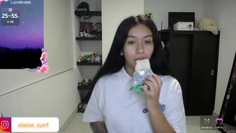Snapshot of elaine_sun chatting on 05.02.26 Elaine eli online show from 05.02.26
