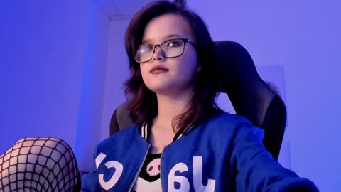 Your sweet girl online show from 12.15.24