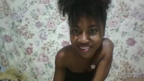 Snapshot of elalia1234 chatting on 11.10.25 elalia1234 online show from 11.10.25