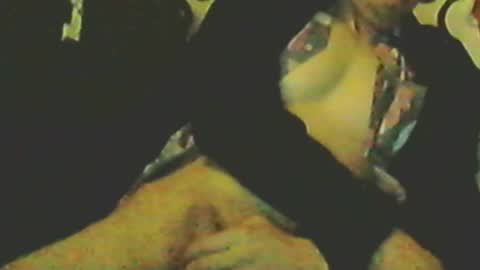 Snapshot of elallstar98 chatting on 09.20.25 elallstar98 online show from 09.20.25