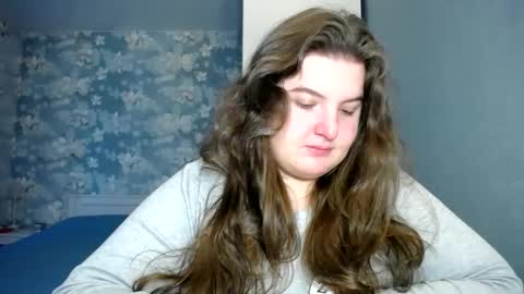 Elanis online show from 01.06.25