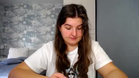 Snapshot of elanis_blair chatting on 03.23.26 Elanis online show from 03.23.26