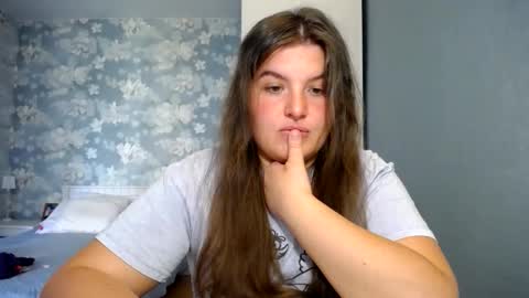 Snapshot of elanis_blair chatting on 05.07.26 Elanis online show from 05.07.26