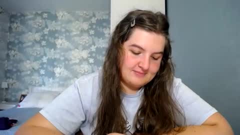 Snapshot of elanis_blair chatting on 05.11.26 Elanis online show from 05.11.26