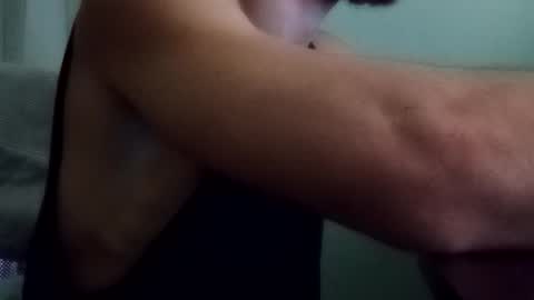 joeeee4 online show from 10.10.25