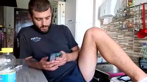 elchapoguzman95 online show from 09.22.25