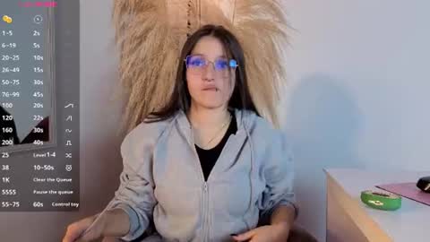 Snapshot of elecktra_sweet chatting on 06.25.26 Elecktra online show from 06.25.26