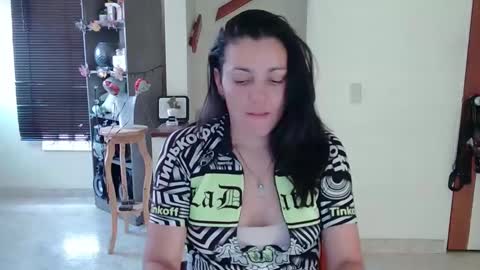 Snapshot of electra_mark chatting on 02.04.25 Karina and Melisa online show from 02.04.25