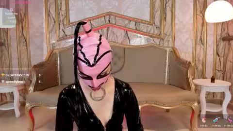      - online show from 11.10.25