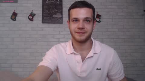 Snapshot of electric_smile chatting on 12.23.24 Alex online show from 12.23.24