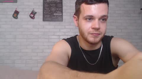 Snapshot of electric_smile chatting on 12.24.24 Alex online show from 12.24.24