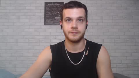 Snapshot of electric_smile chatting on 01.14.25 Alex online show from 01.14.25