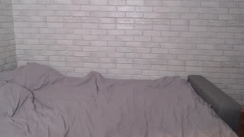 Snapshot of electric_smile chatting on 03.02.25 Alex online show from 03.02.25