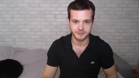 Snapshot of electric_smile chatting on 10.05.25 Alex online show from 10.05.25