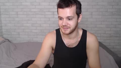 Snapshot of electric_smile chatting on 10.14.25 Alex online show from 10.14.25