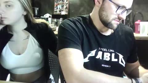 Snapshot of elegantik chatting on 01.31.26 NiceButtCock online show from 01.31.26