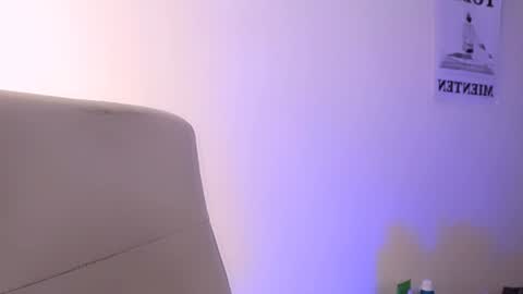 Snapshot of elektra_sky11 chatting on 01.31.25  Elektra Sky  online show from 01.31.25