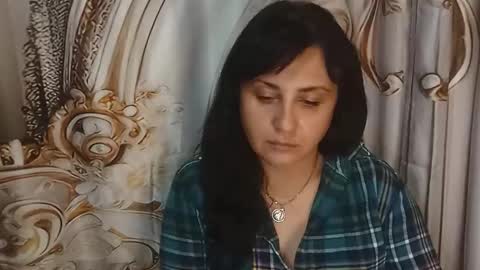 Snapshot of elen88585463 chatting on 10.01.25 Elen online show from 10.01.25