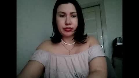 Snapshot of elena_555 chatting on 04.05.26 ELENA 555 online show from 04.05.26