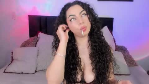 Elena  online show from 10.16.25