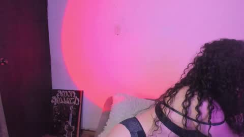 Elena  online show from 11.08.25