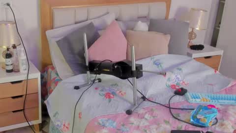 Elena online show from 09.15.25