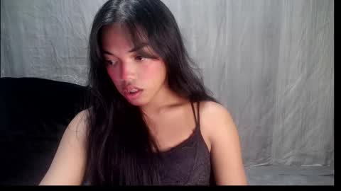 Snapshot of elenacum chatting on 10.23.25 elenacum online show from 10.23.25