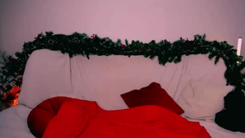 elenamonroe_ online show from 12.19.25