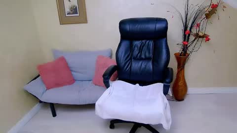 Elena online show from 01.21.25
