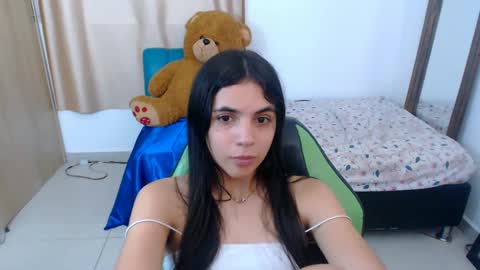 agnes online show from 03.06.25