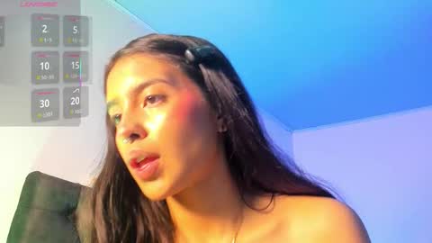 Snapshot of elenna_salvatoree chatting on 10.22.25 Elena  online show from 10.22.25