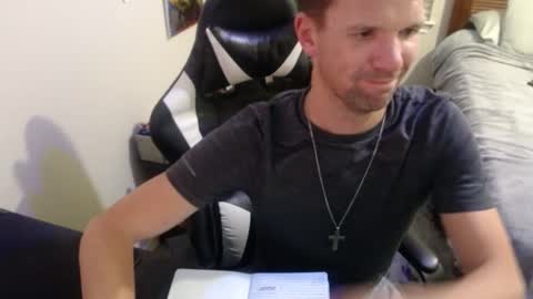 Walker online show from 09.17.25