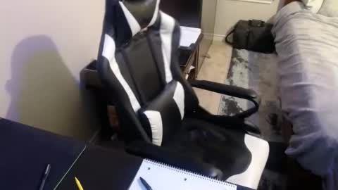 Walker online show from 09.22.25