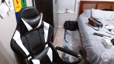 Walker online show from 10.15.25