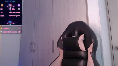 Snapshot of eleven_diamond chatting on 03.03.25 Millie bobby online show from 03.03.25
